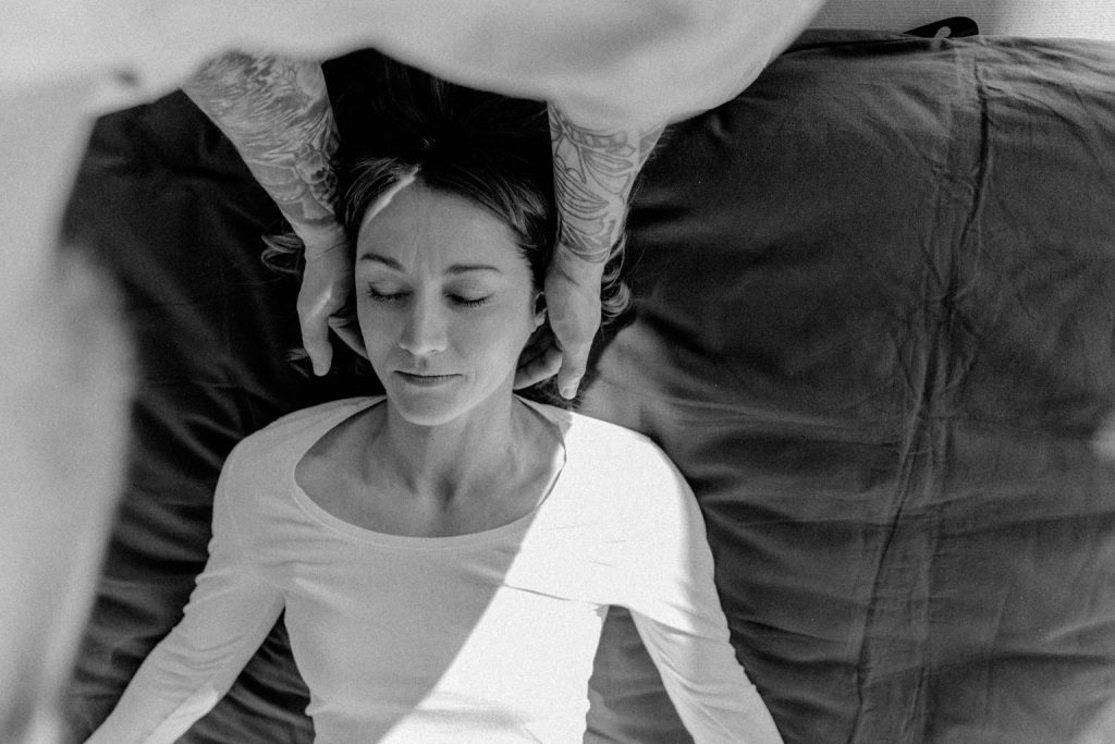Nackenmassage Thai Yoga